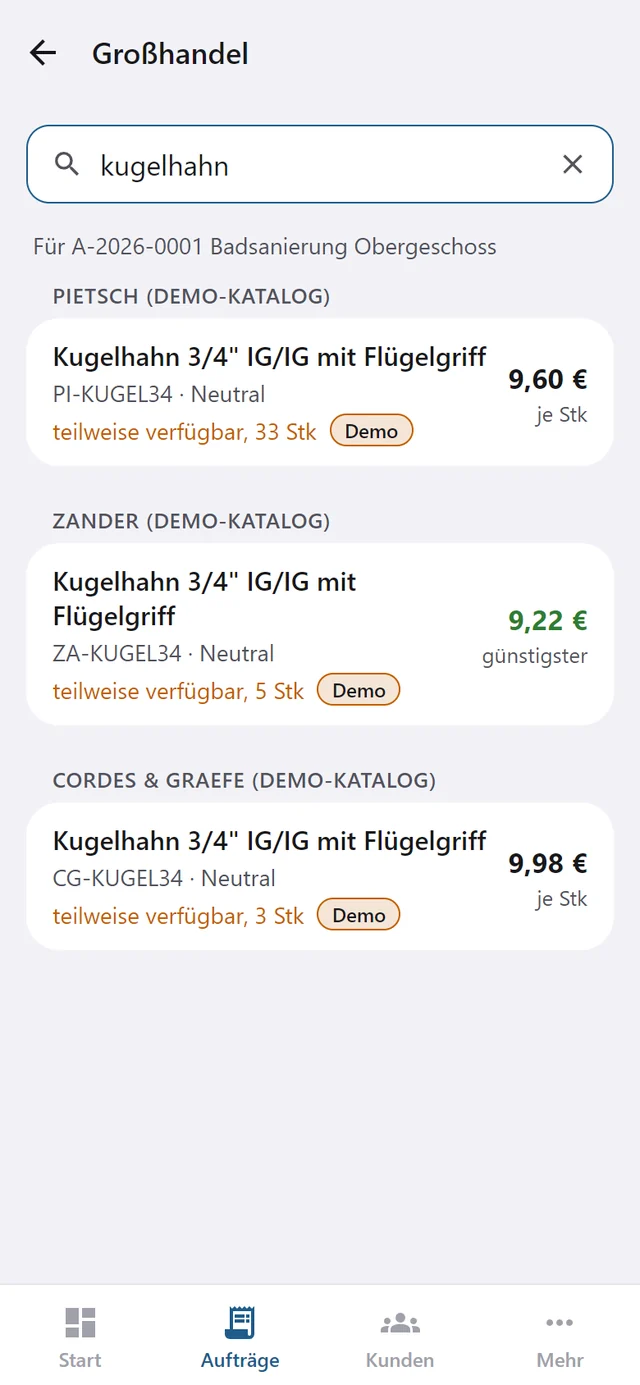 Suche nach einem Artikel bei drei Großhändlern gleichzeitig, mit Preis und Bestand, der günstigste ist markiert.